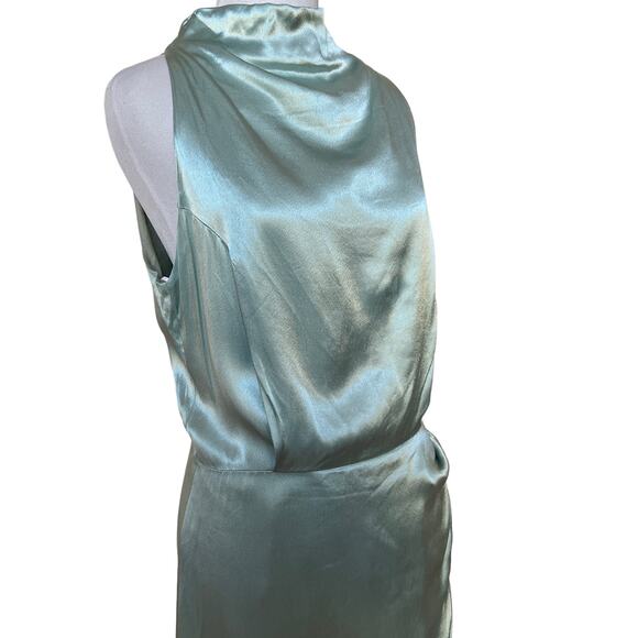 Elliatt Alaia Dress in Pistachio In Pistachio NWT Medium - Picture 5 of 13